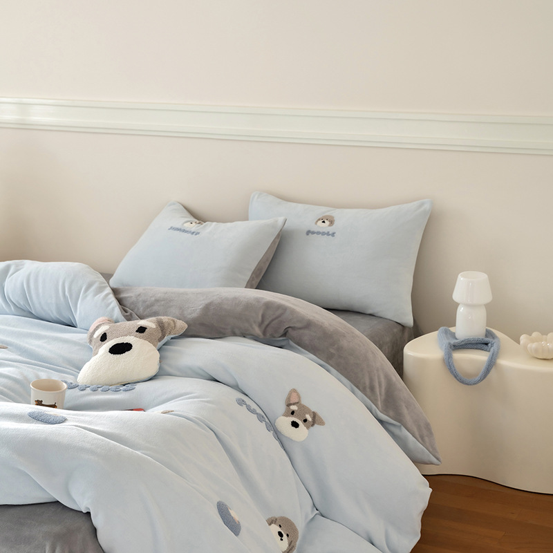 Cartoon milk fiber bedding set, 4 pieces, warming