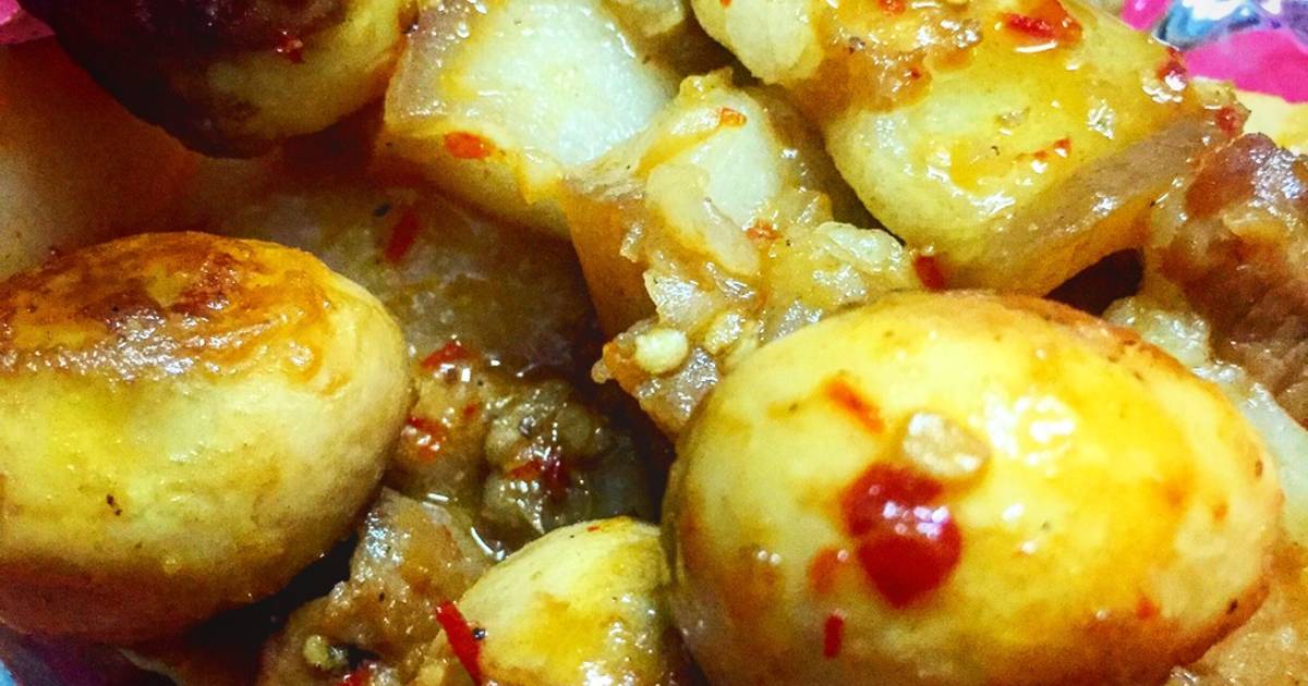 Thịt kho trứng cút