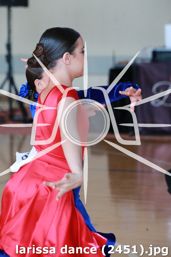 larissa dance (2451).jpg