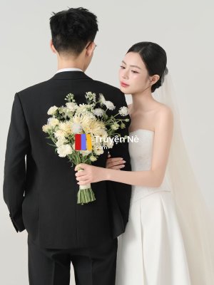 Sự Thật Đằng Sau Bình Minh
