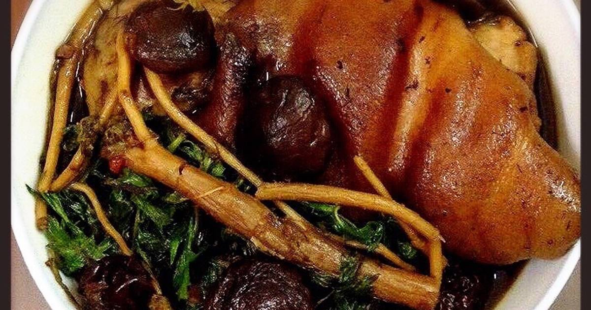 Chân giò hầm thuốc Bắc, ngải cứu