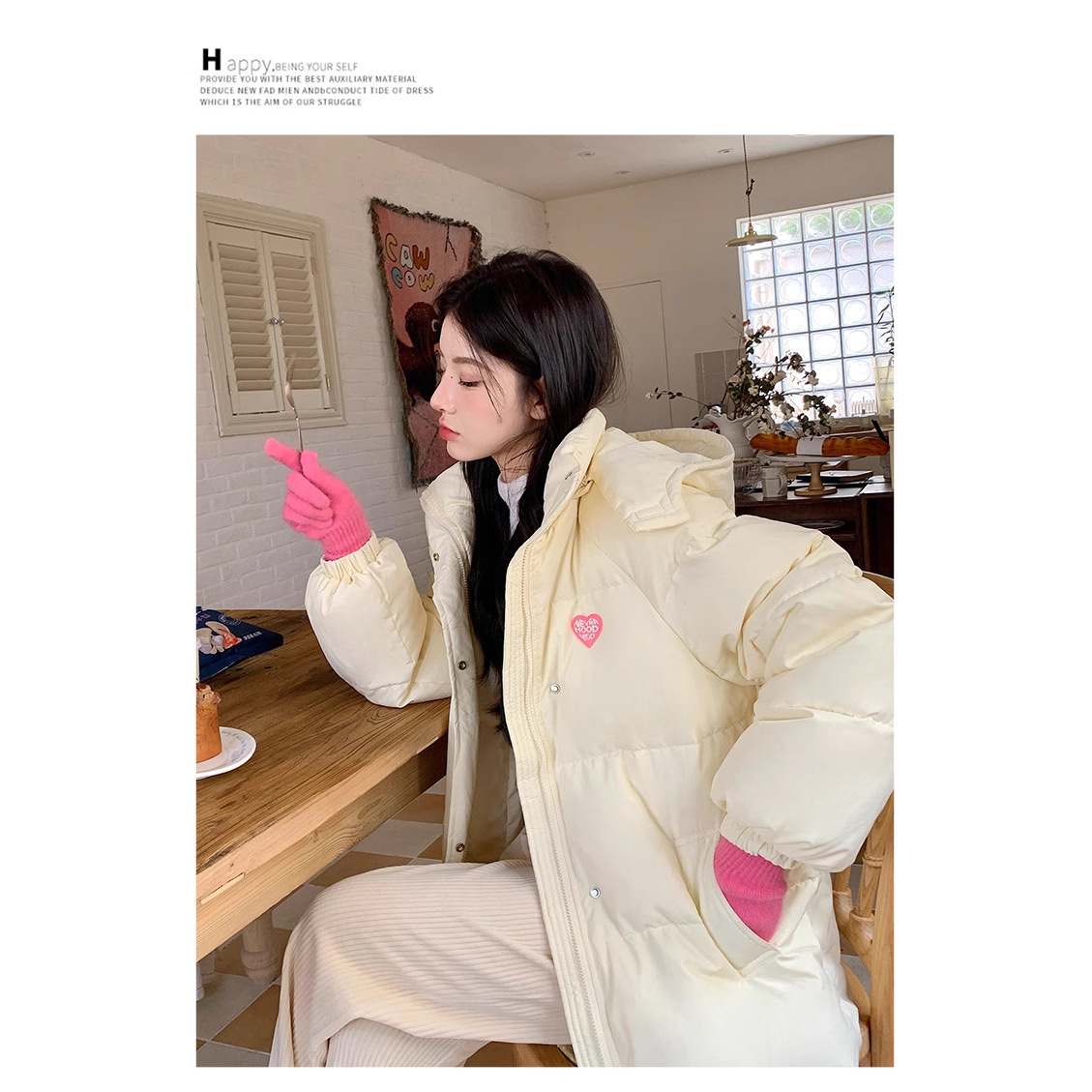 Short padded women's winter jacket in puffer style