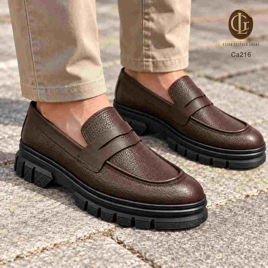 Ca216 04 Ca216 brown lifestyle.jpg