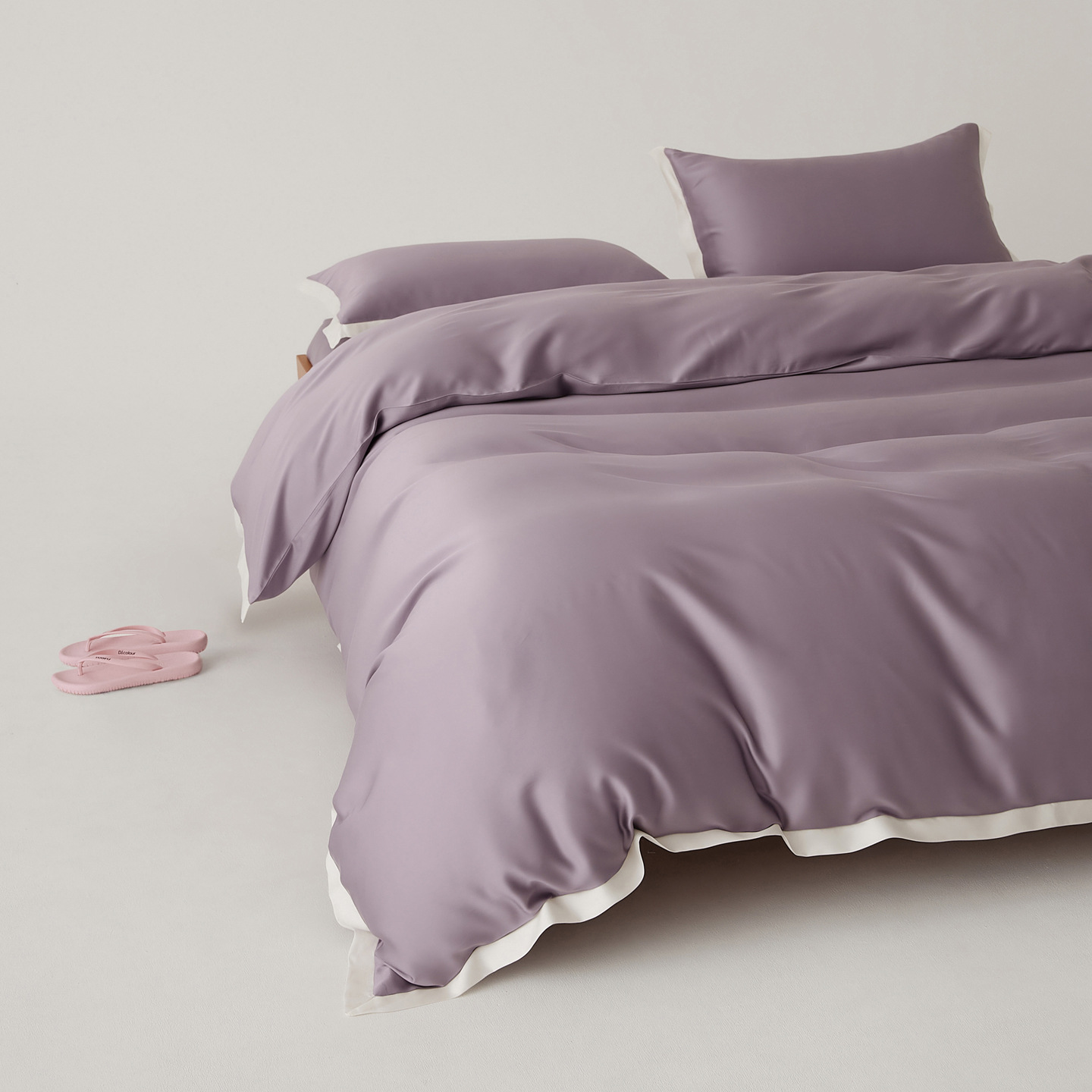 Lyocell bedding with cooling effect for summer
