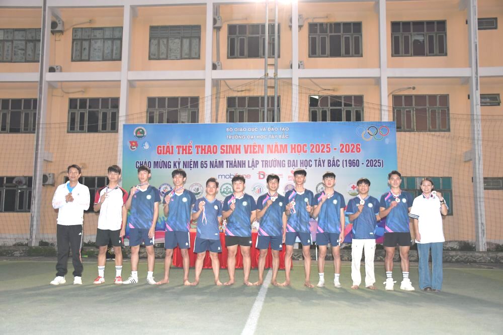 Giải thể thao sinh viên năm học 2025 - 2026 chào mừng  kỷ niệm 65 năm ngày thành lập Trường Đại học Tây Bắc  (1960 - 2025)