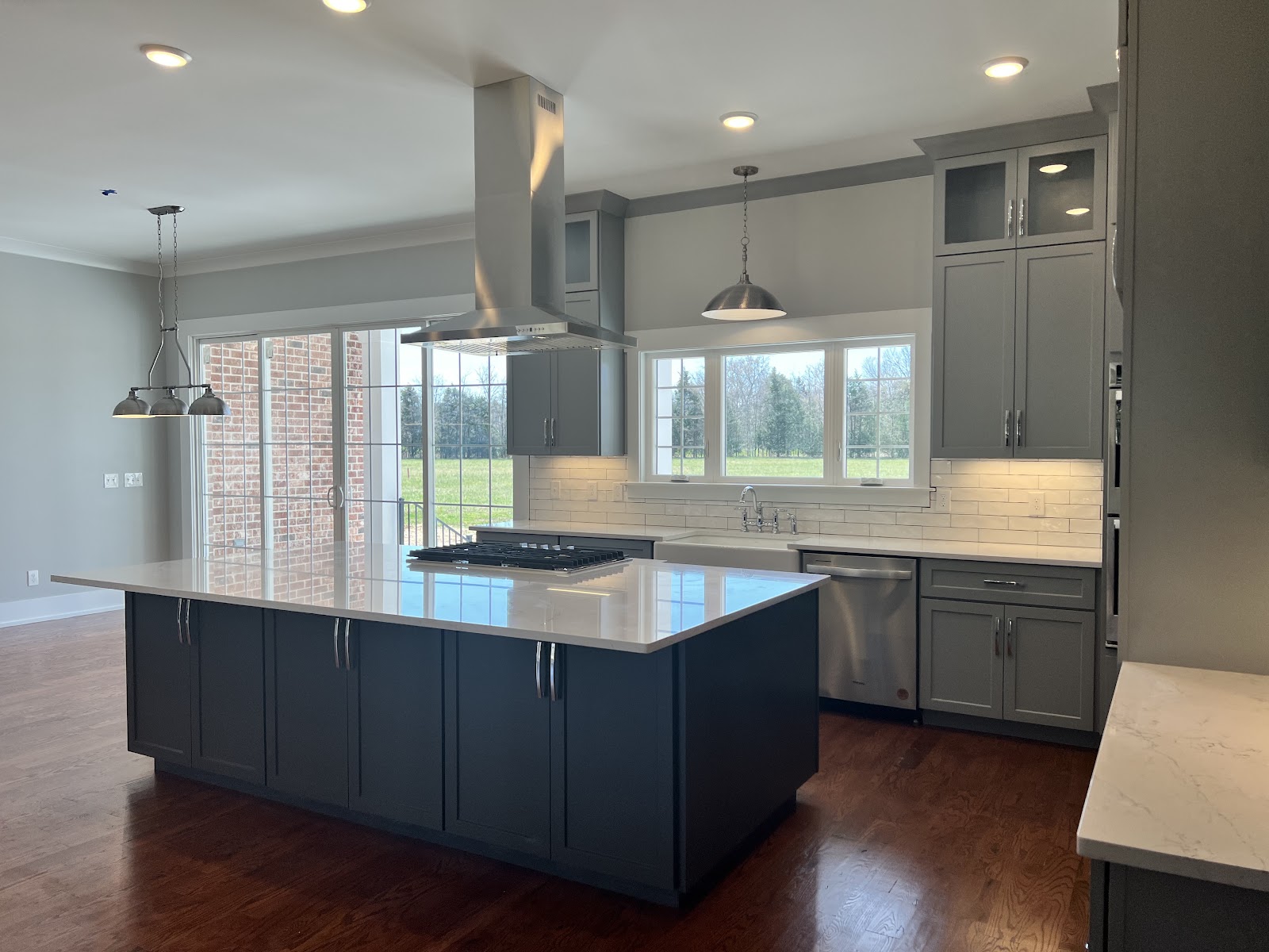 Craftman Home: Residential Construction in Rural & Scenic Regions (project photo 11)
