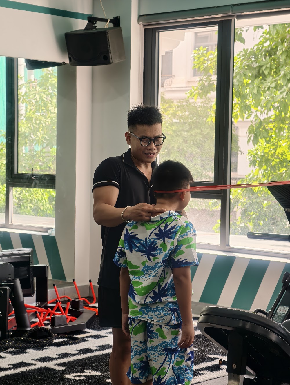 Tre thua can tap cung HLV rieng tai StrongFit Hai Phong