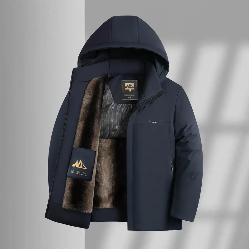 Insulated men's winter jacket with detachable collar