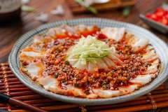 Lâu lâu hãy đổi chút khẩu vị cho cả gia đình với công thức làm thịt luộc sốt tương cay rất nhanh mà hương vị thì khỏi bàn nha. Nhanh tay lưu lại ngay công thức và làm ăn nào.