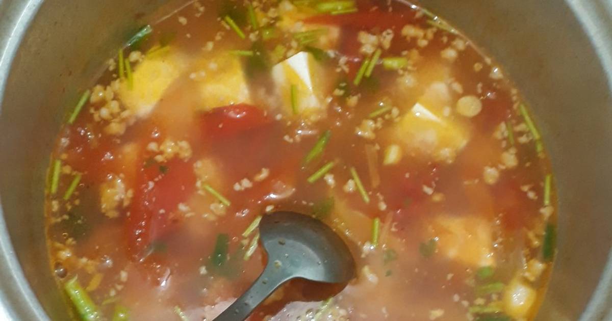Canh cà chua thịt bằm đậu hũ non