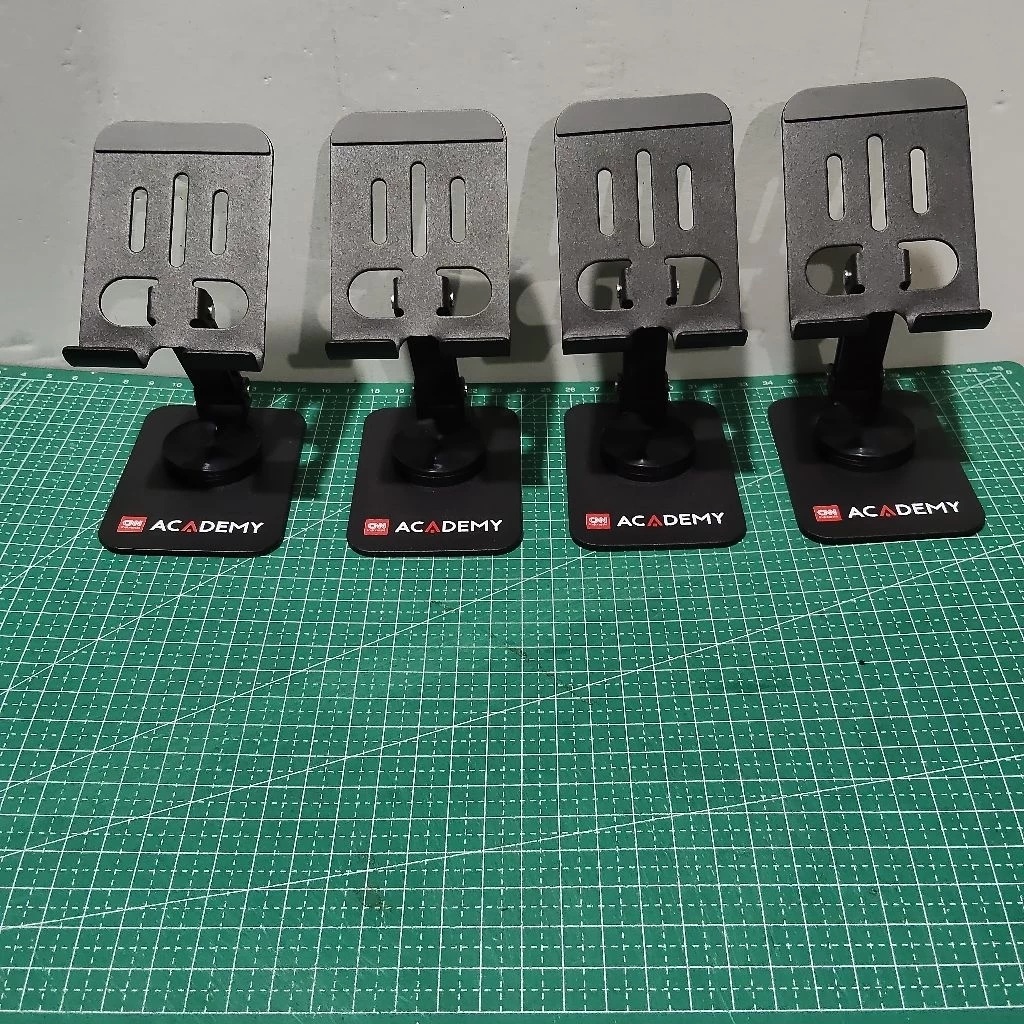 COSTUME STAND HOLDER — foto 3