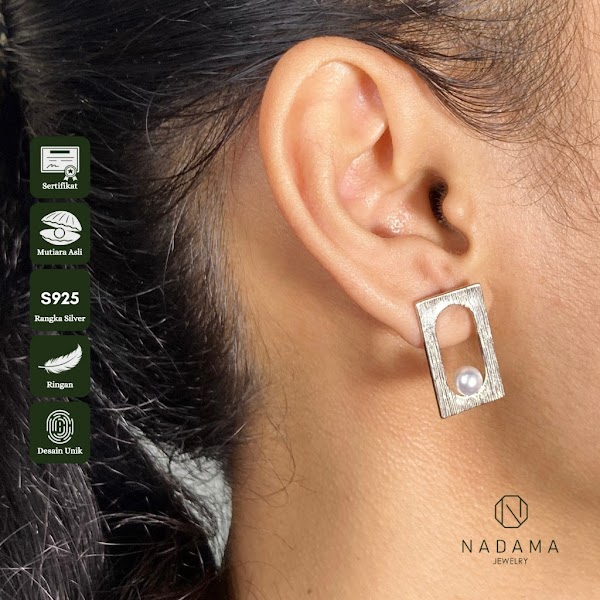 Aphrodite Anting Mutiara Air Tawar