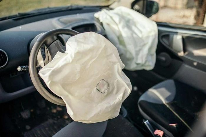 Túi khí ôtô có nguồn gốc từ Trung Quốc bị điều tra vì vấn đề an toàn - Báo Tri thức &amp; Cuộc sống