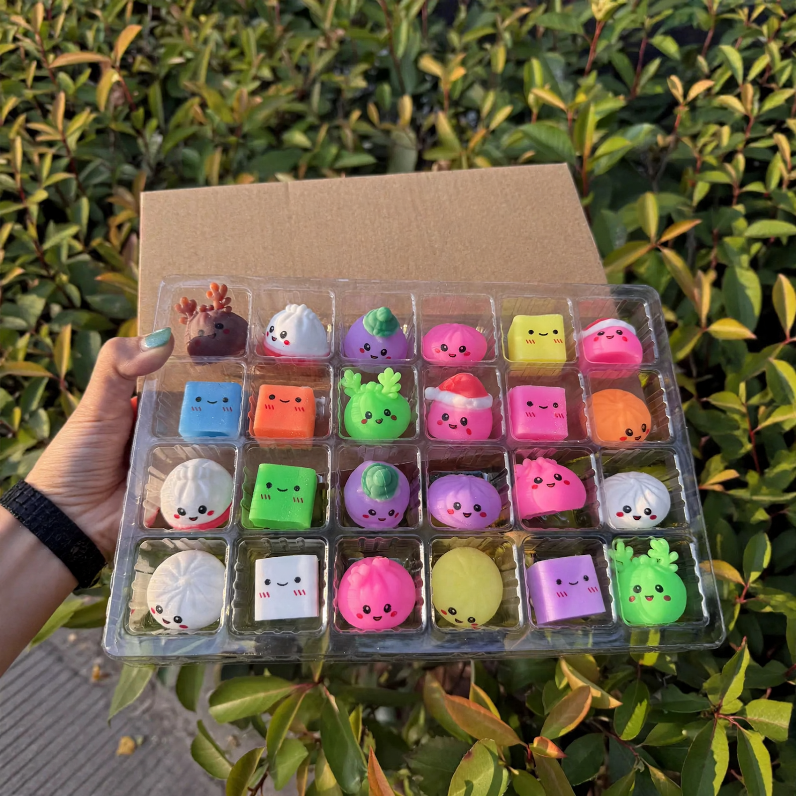 Christmas Advent Calendar with 24 Squishy Toys