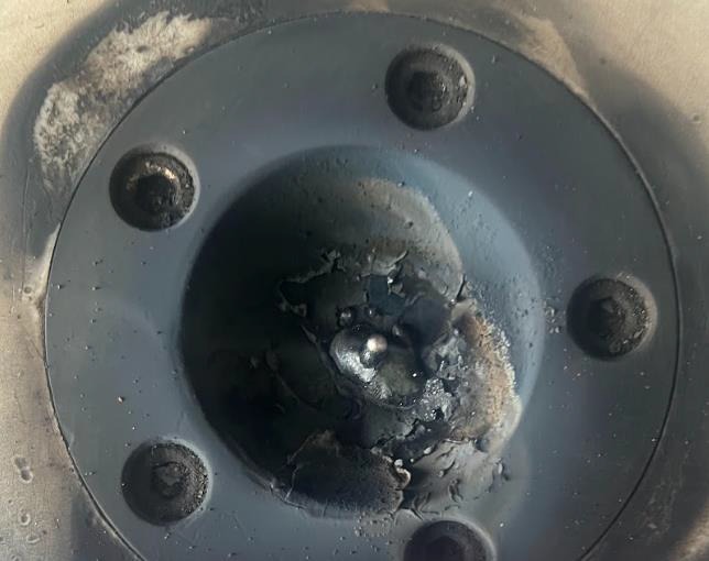 Direct and sustainable stainless steelmaking from nickel and chromite ores by hydrogen plasma smelting reduction