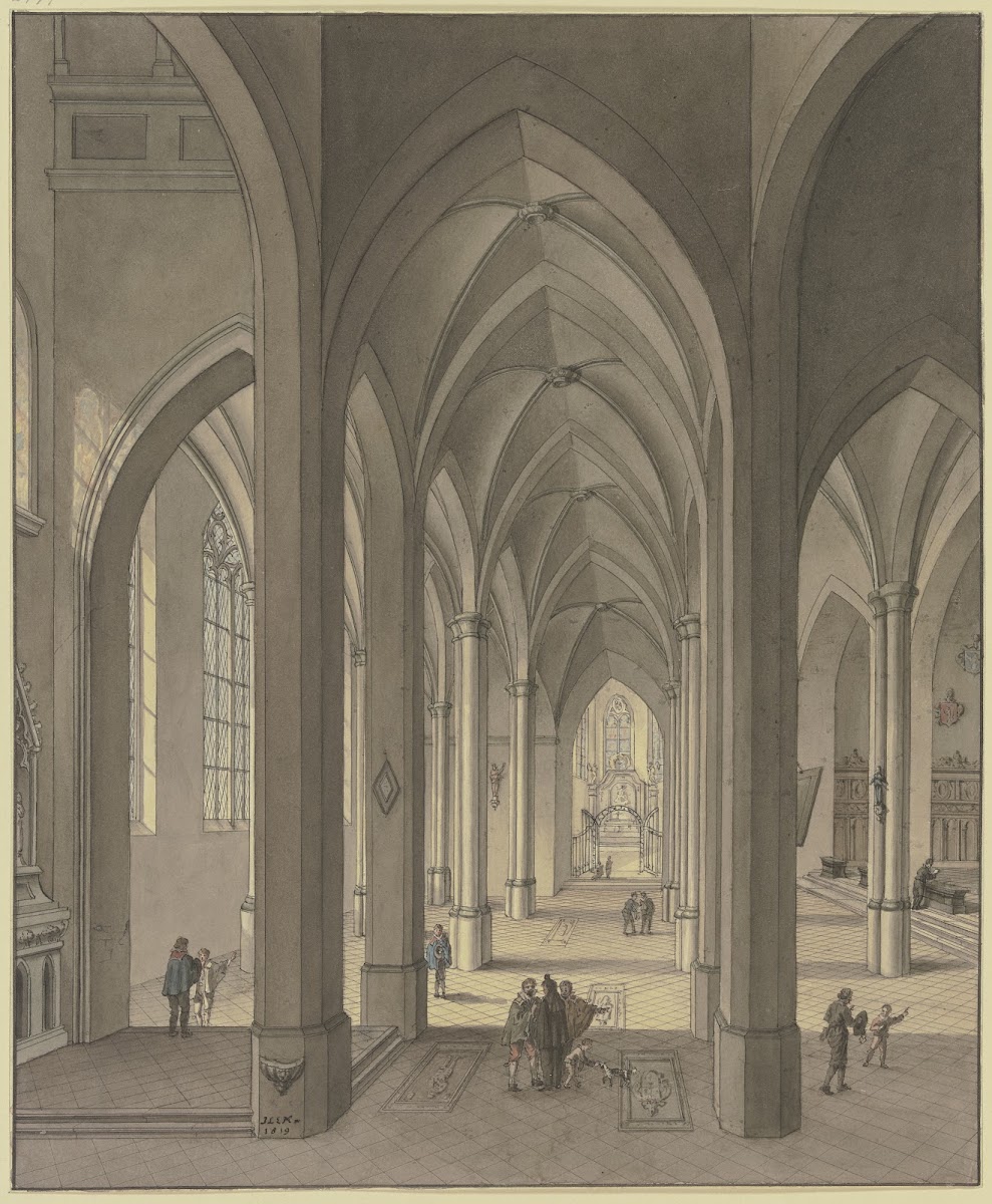 Blick in den Chor einer dreischiffigen gotischen Hallenkirche mit Staffagefigure