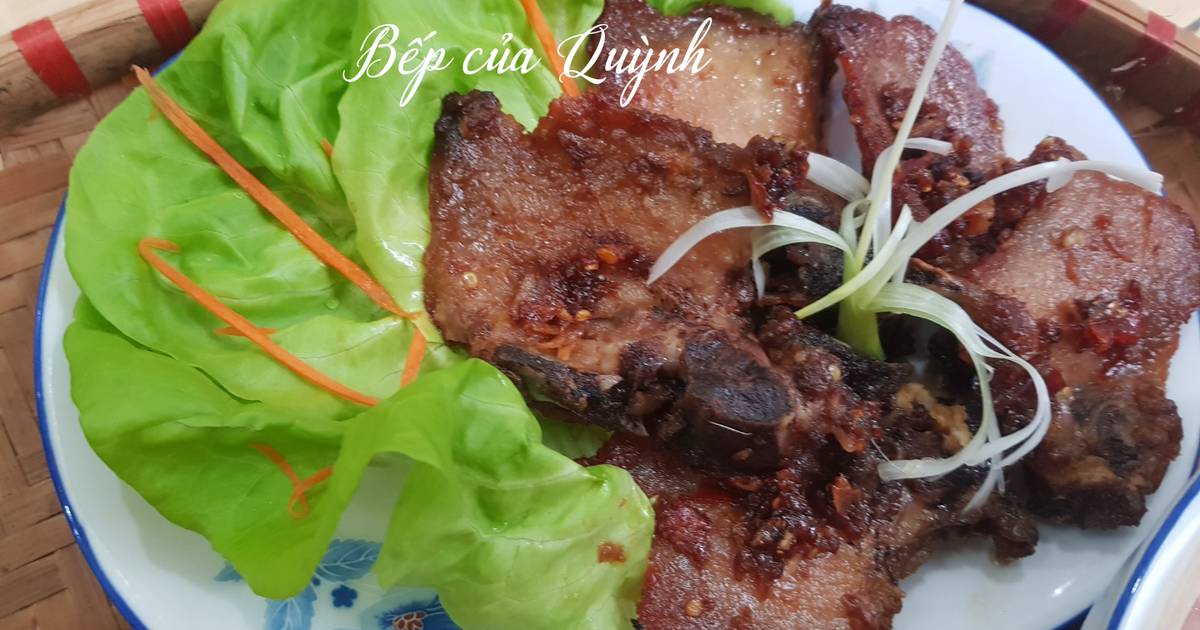 Cốt lết chiên mắm