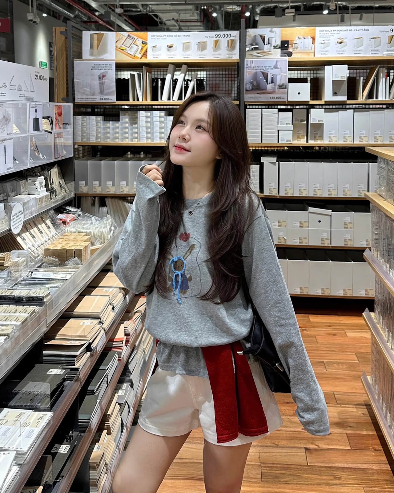 Áo thun dài tay in hình thỏ đeo nơ XONXEN Shop 942 – Image 5