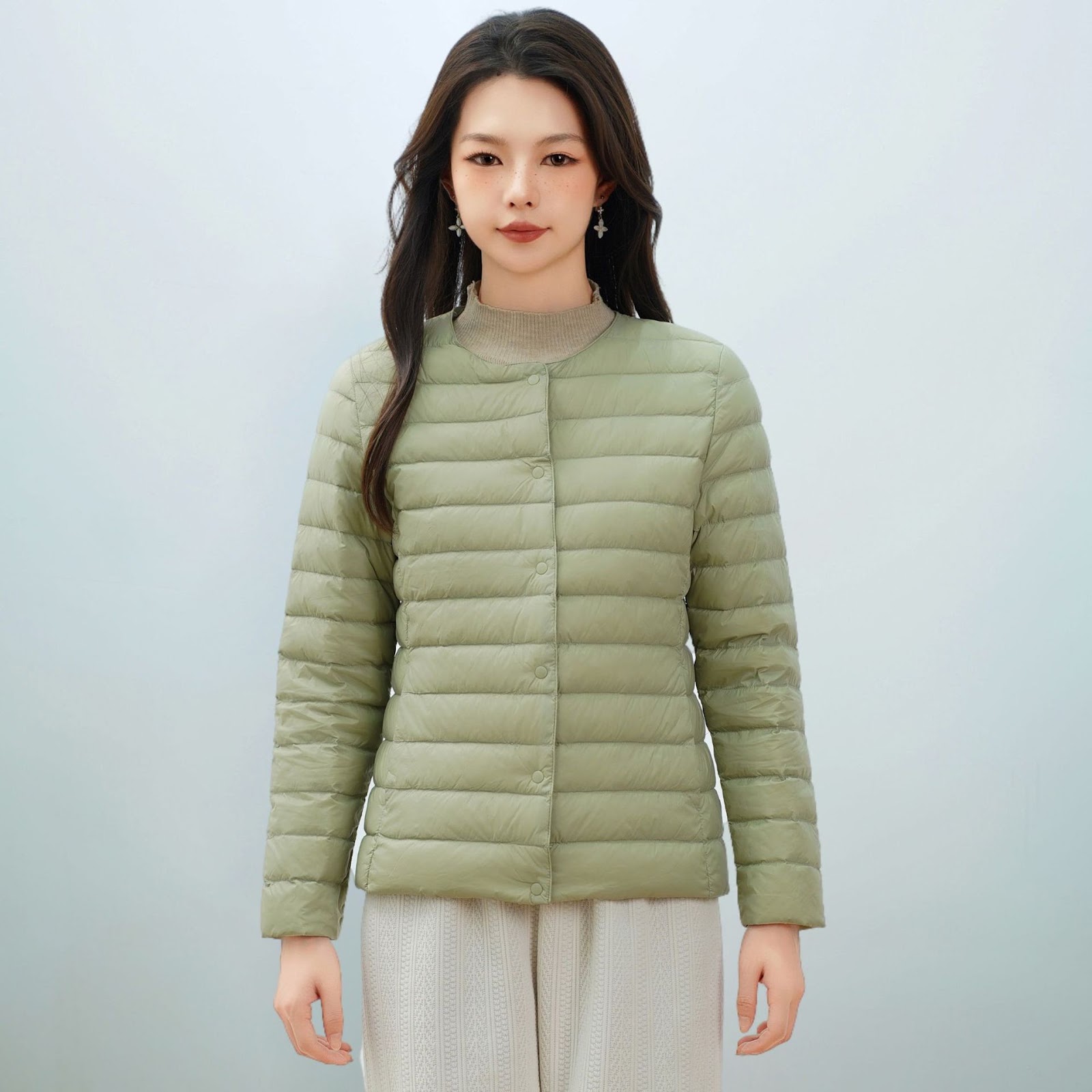 Lightweight women's down jacket, simple design