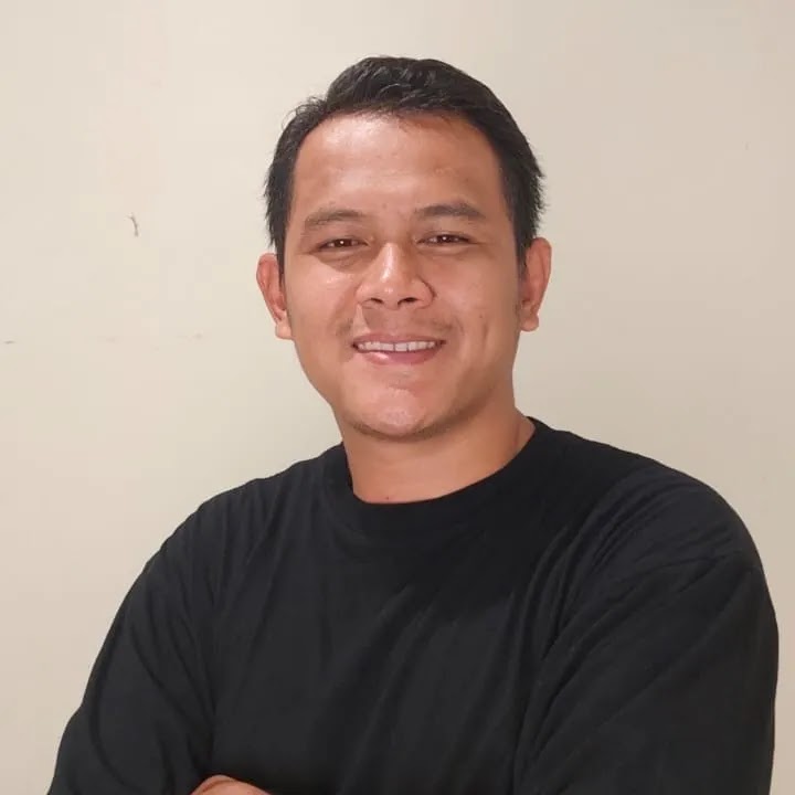 Adri Anggoro
