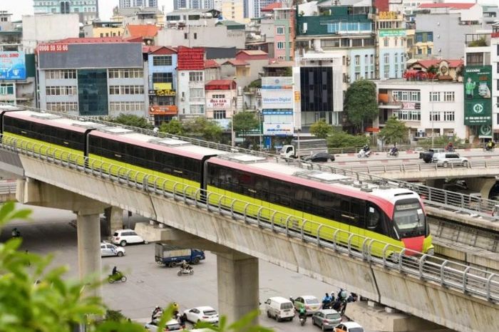 Hà Nội miễn phí vé xe buýt, metro dịp 30/4-1/5 - Đài Phát thanh và truyền hình Hà Nội