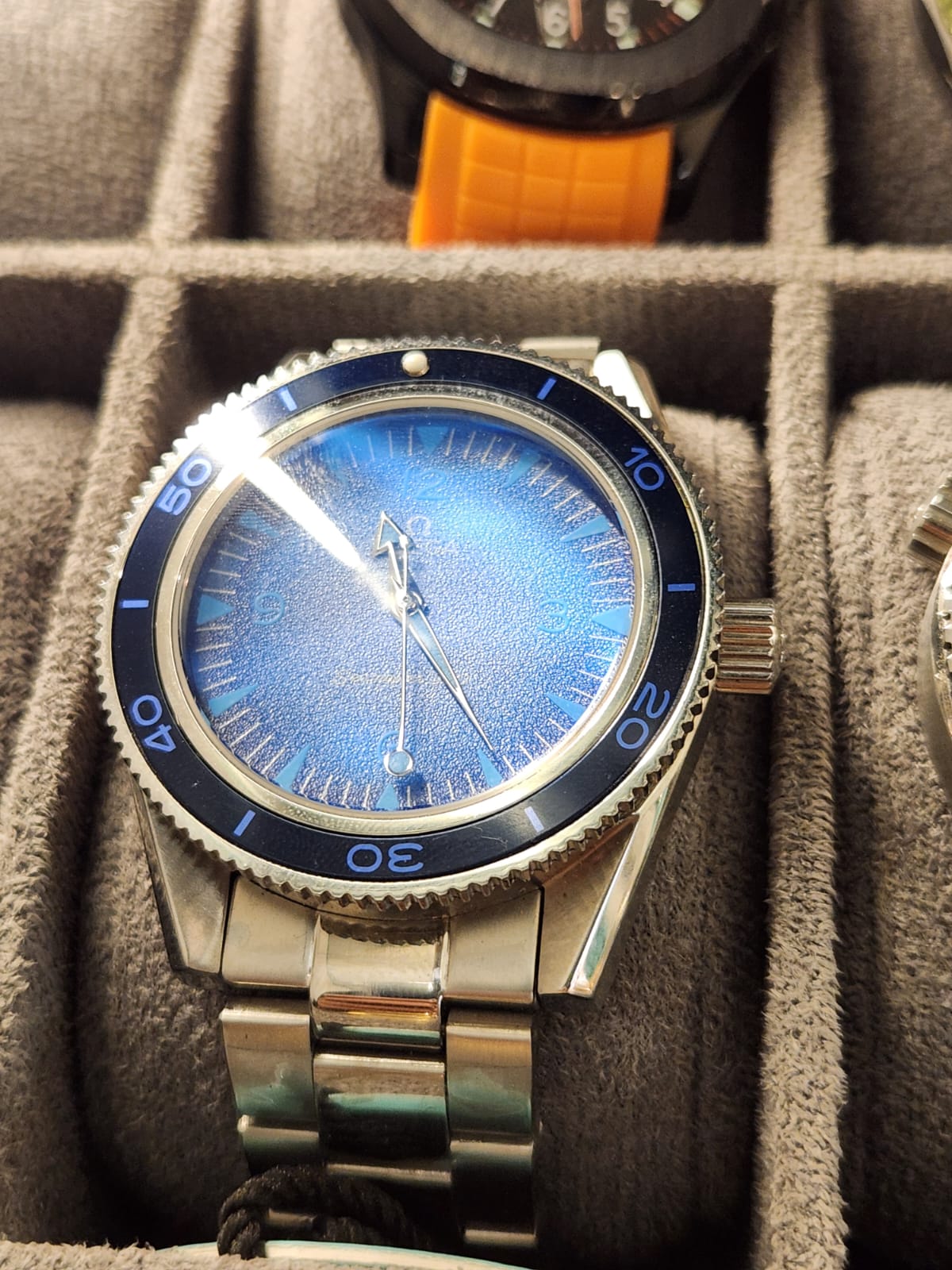Omega Seamaster 300 Summer Blue (Master)