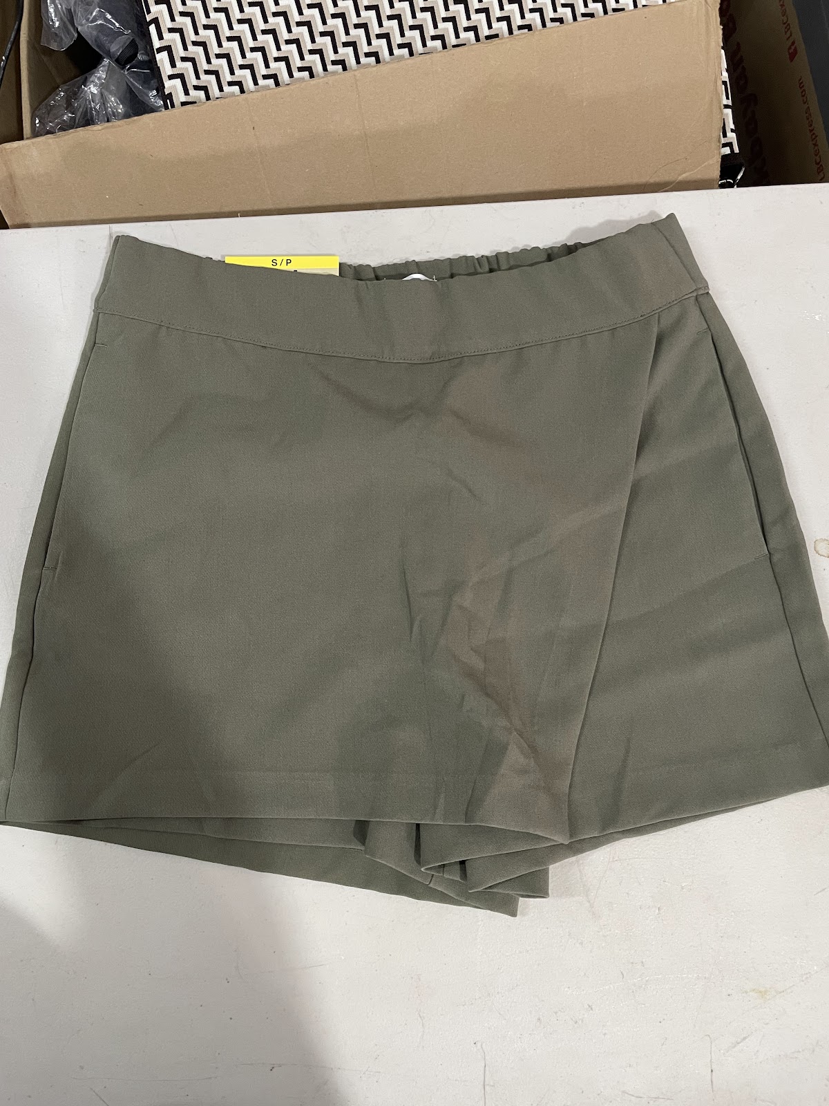 Frank Skort Green S #1233