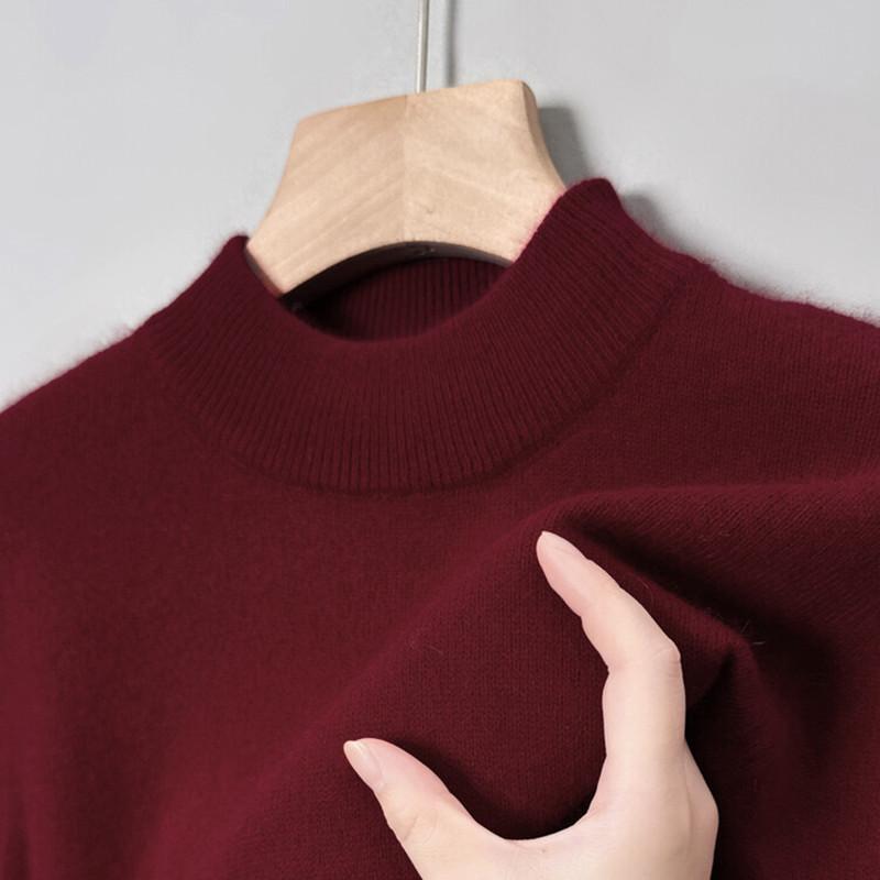 Men's wool sweater with stand-up collar, simple and warm