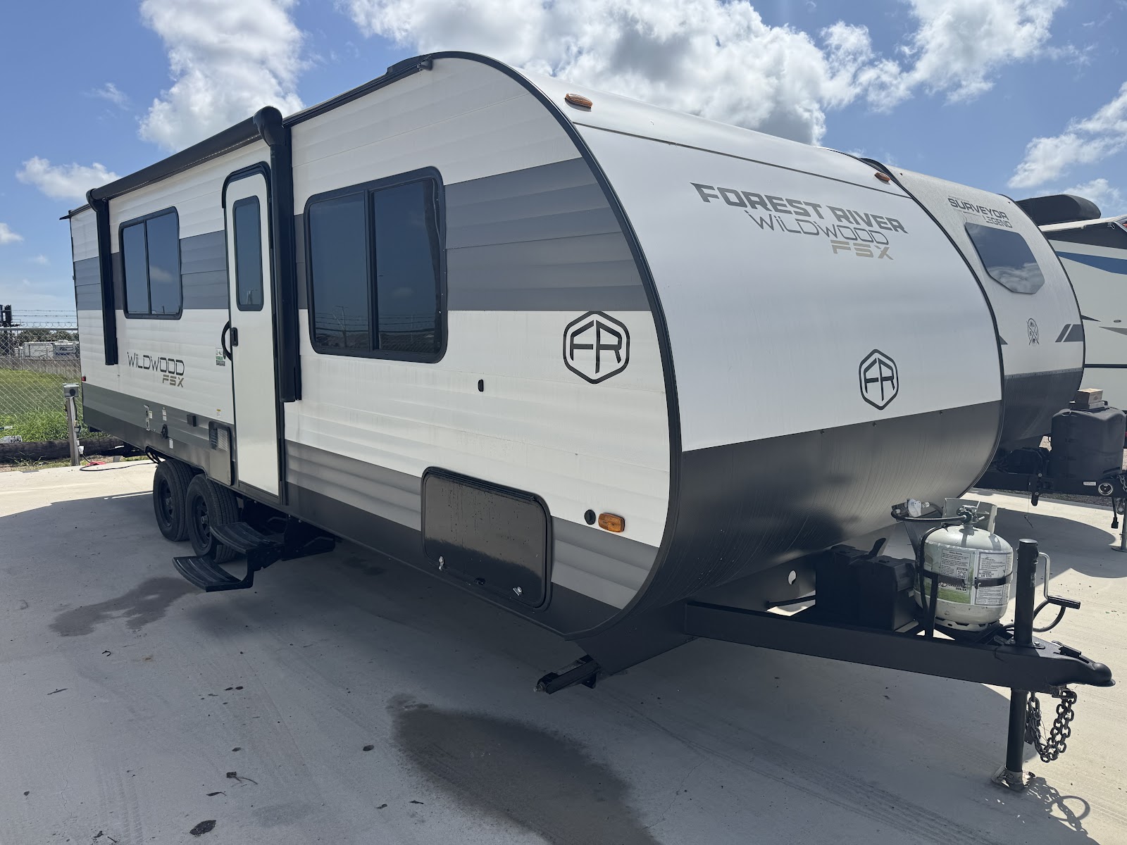 2025 Forest River Wildwood FSX M-233RBLE