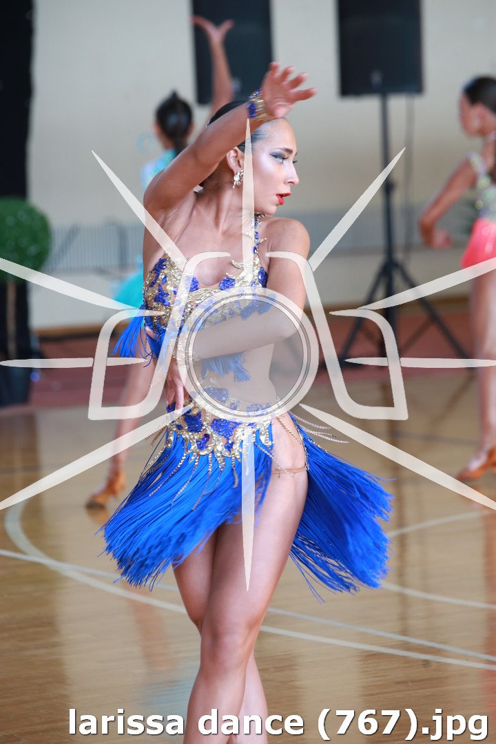 larissa dance (767).jpg