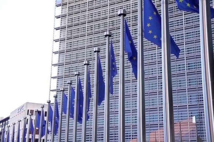 EU thông qua gói trừng phạt thứ 20 nhằm vào Nga - Báo An Giang