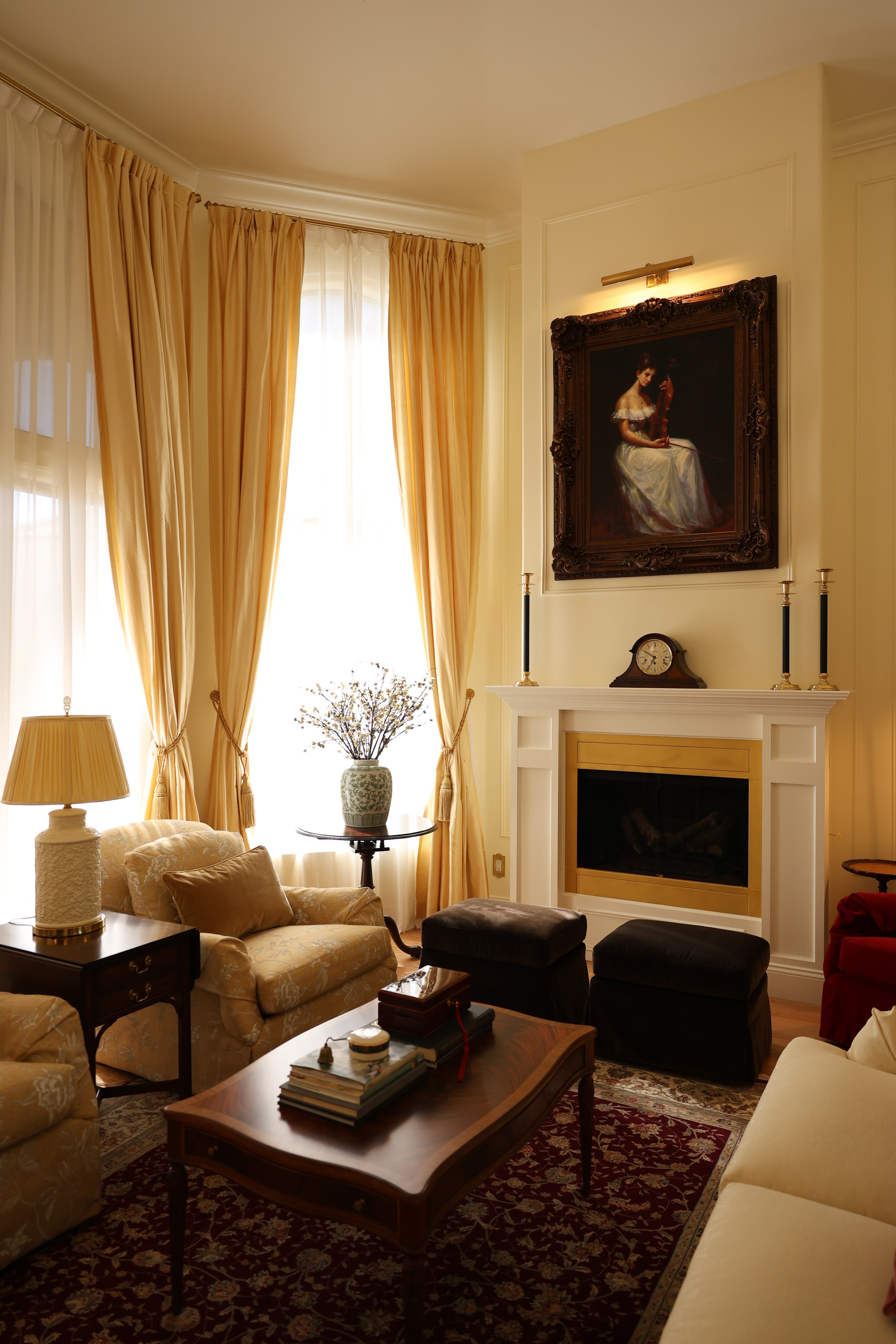 British Colonial — 128
