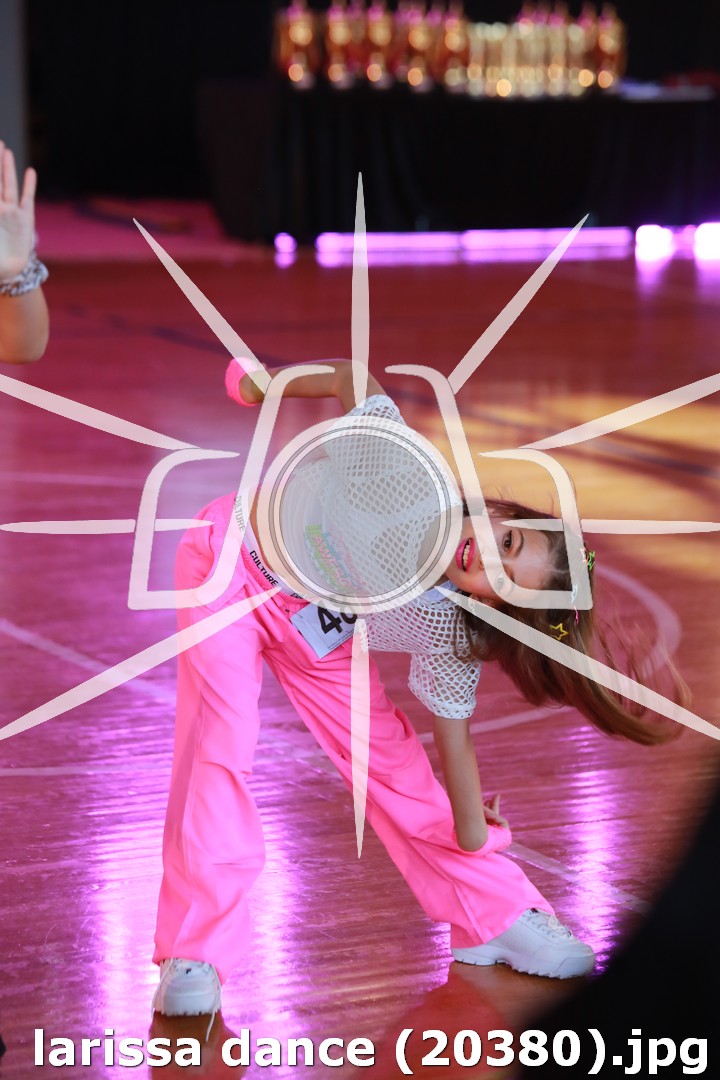 larissa dance (20380).jpg