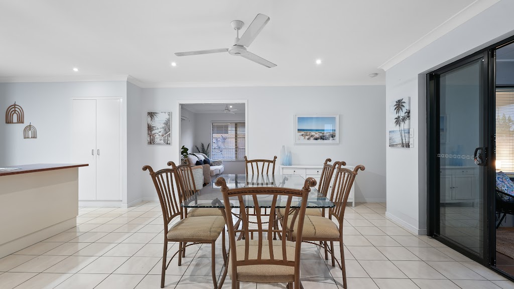 8 Bromell Close, Redlynch - Thumbnail 7