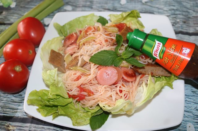 Bún Xào Xốt Nêm
