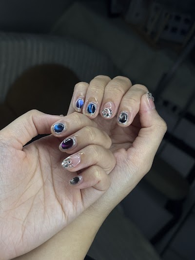 Mẫu nail 320k