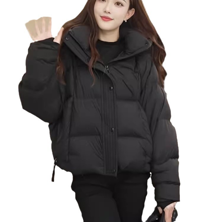 Short women's puffer jacket, hooded, padded