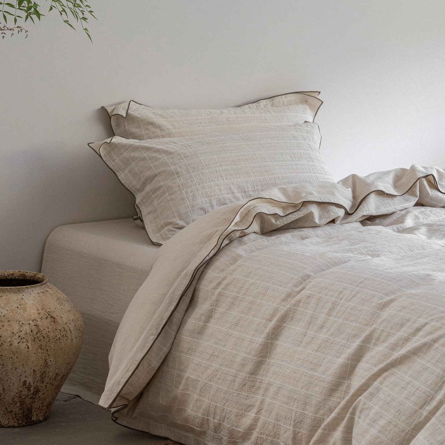 Cotton-Linen Bedding, 4-Piece, Woven Pattern