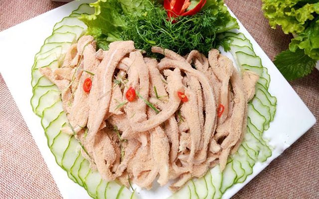 Tai Heo Trộn Thính
