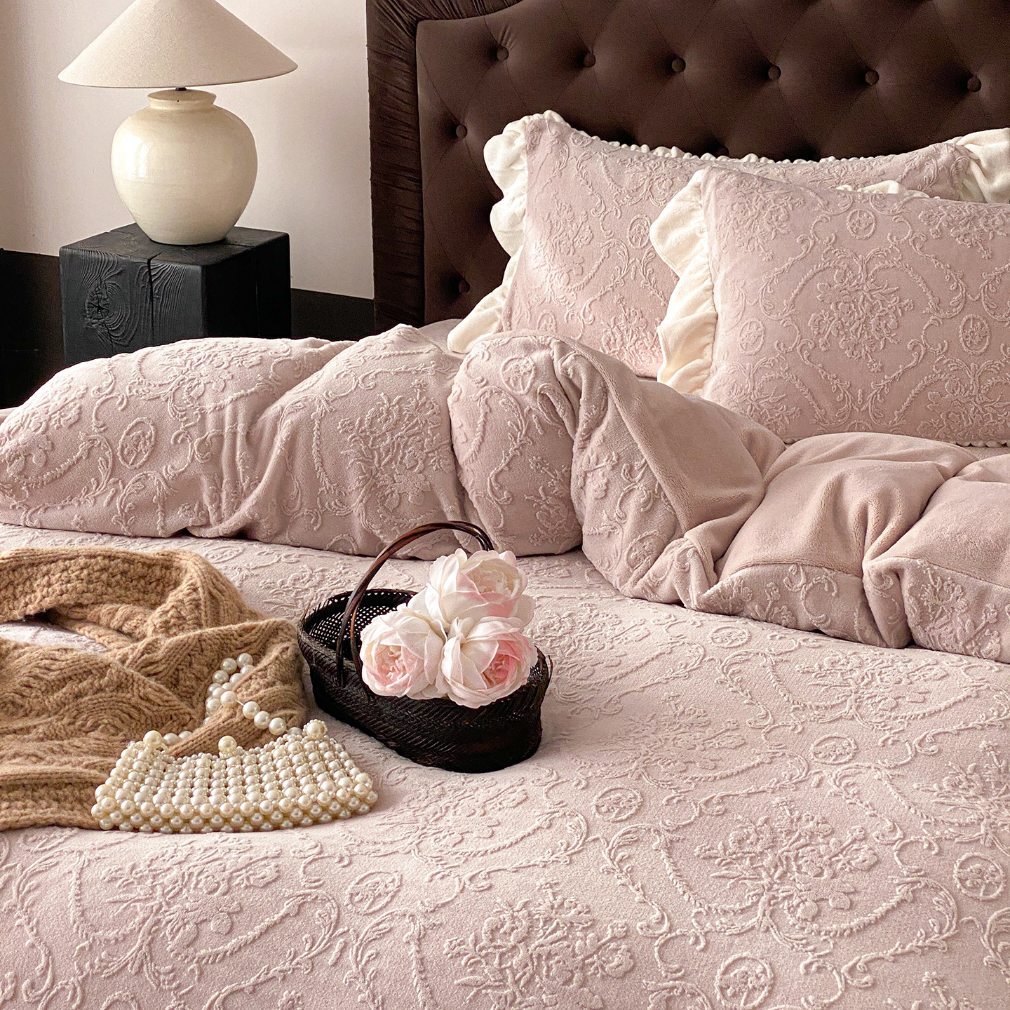 Milk Fiber Bedding Set with Floral Pattern, 4-Piece
