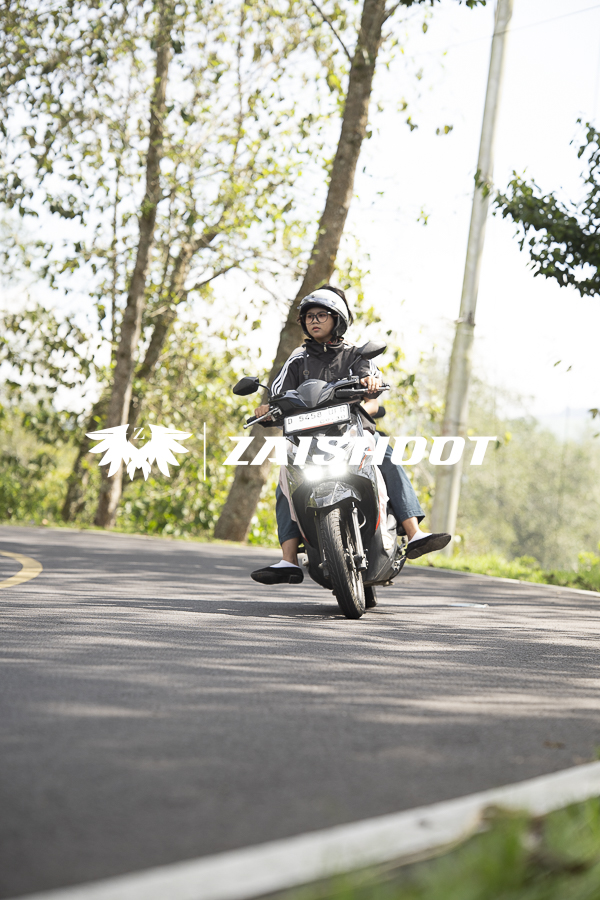ZST (2075 of 1001).jpg