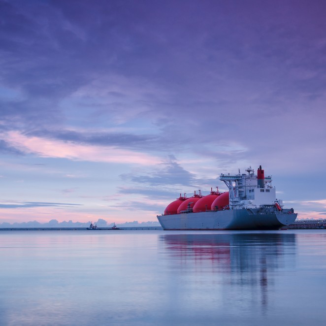 Khủng hoảng khí đốt toàn cầu: Đình công LNG Úc, Qatar phục hồi chậm trễ