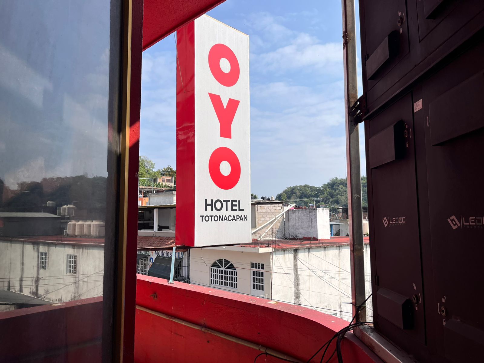 Hotel Oyó Totonacapan - portada