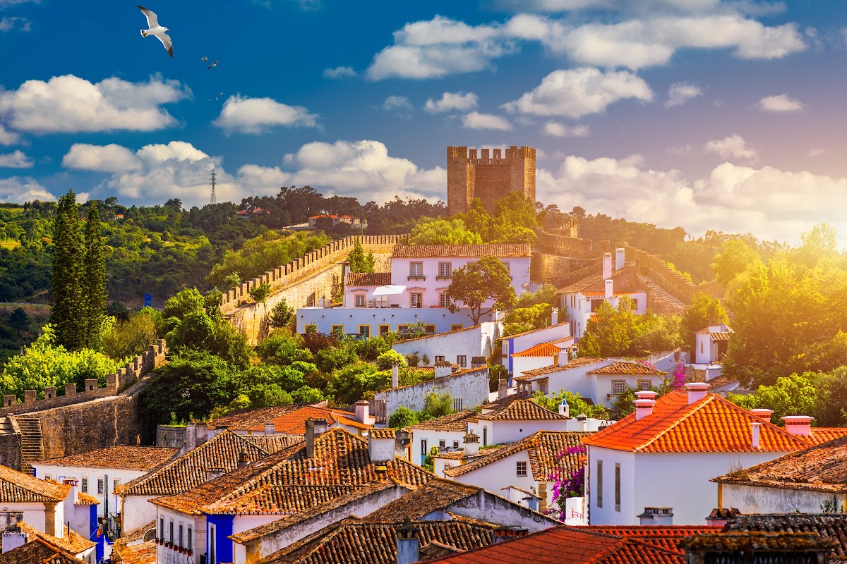 A Day Through Time: Gaia, Nazaré, Óbidos Journey