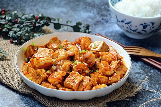 Tôm Xào Đậu Hũ Cay Thơm