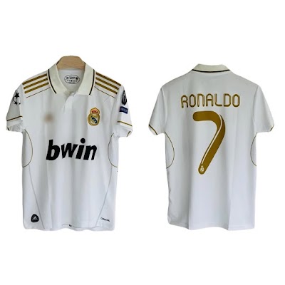 Real Madrid Real Madrid 2011-2012 Home Kit RONALDO 7