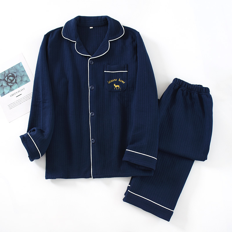 Herren-Hausanzug aus Air-Layer-Material