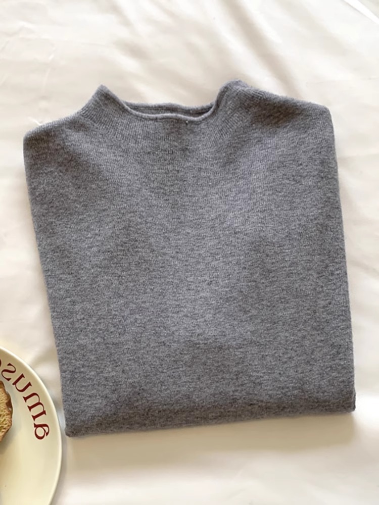 Ladies' knit sweater, stand-up collar, soft