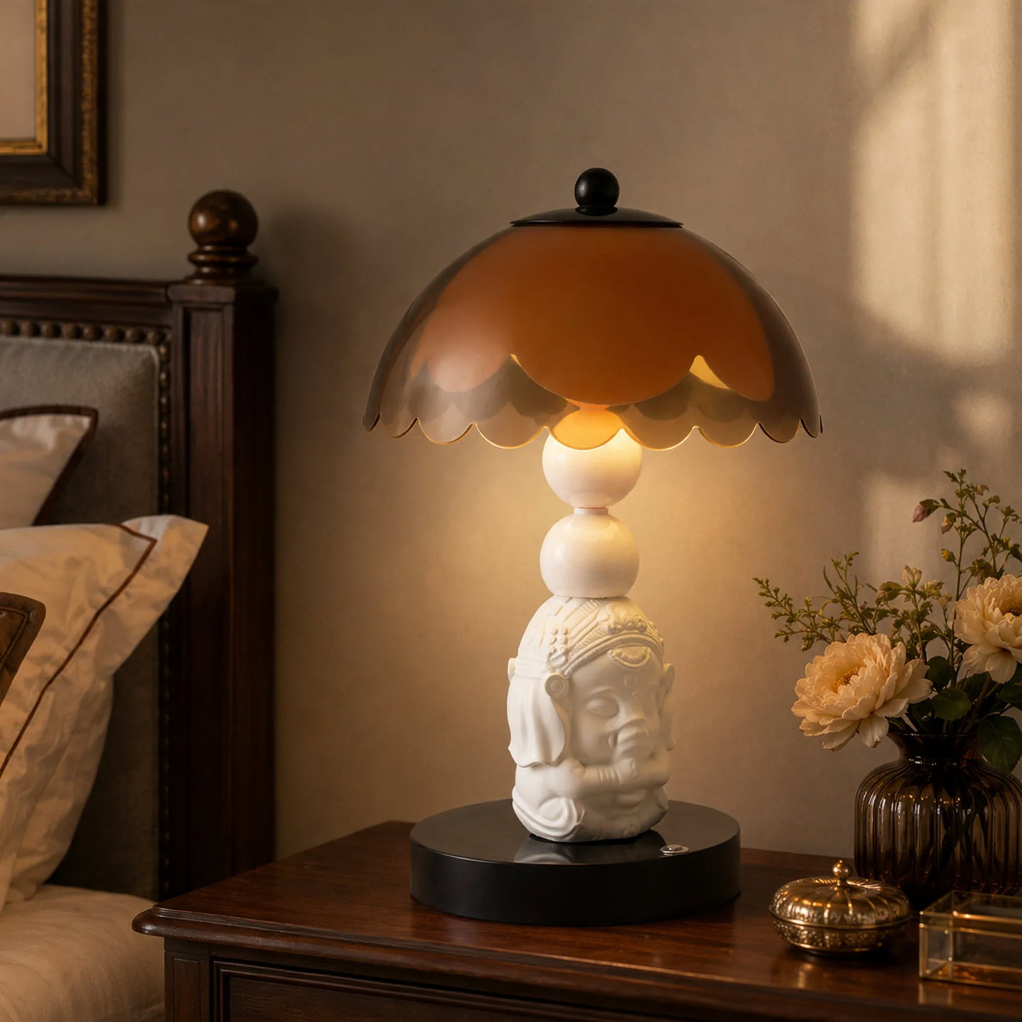 Bedside lamp with elephant motif, cute
