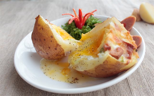 Khoai Tây Nướng Phô Mai Trứng